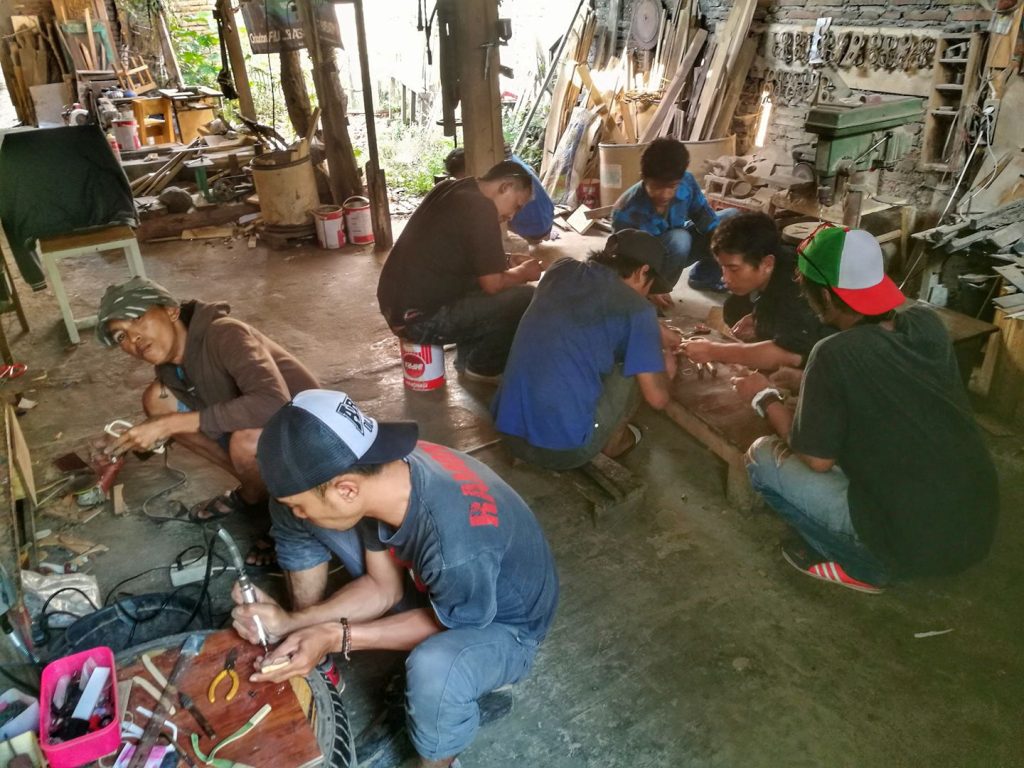 services-03 2 15 1024x768 1